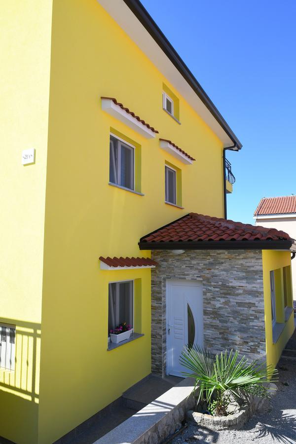 Apartment Mirjana 2 Rijeka Bagian luar foto